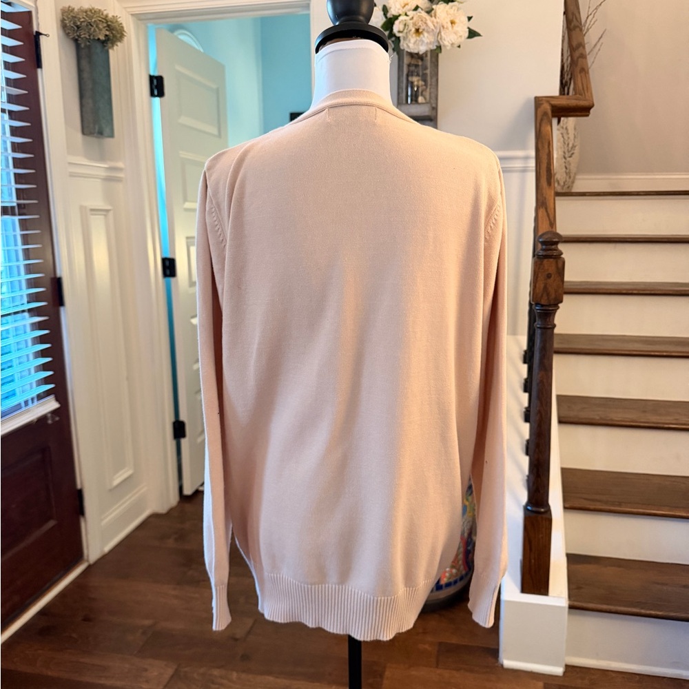 Campure NWOT V-Neck Button-Up Cardigan w/ Front Pockets - Picture 3 of 6
